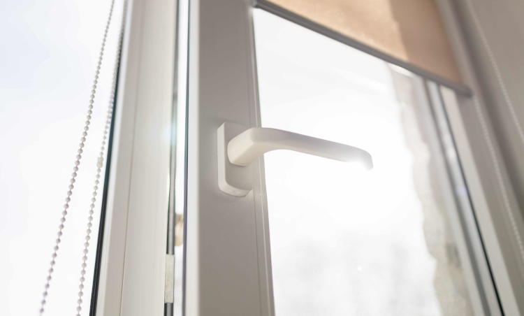 Energooszczędne okna PVC - jak obniżyć rachunki za ogrzewanie dzięki właściwemu doborowi okien?